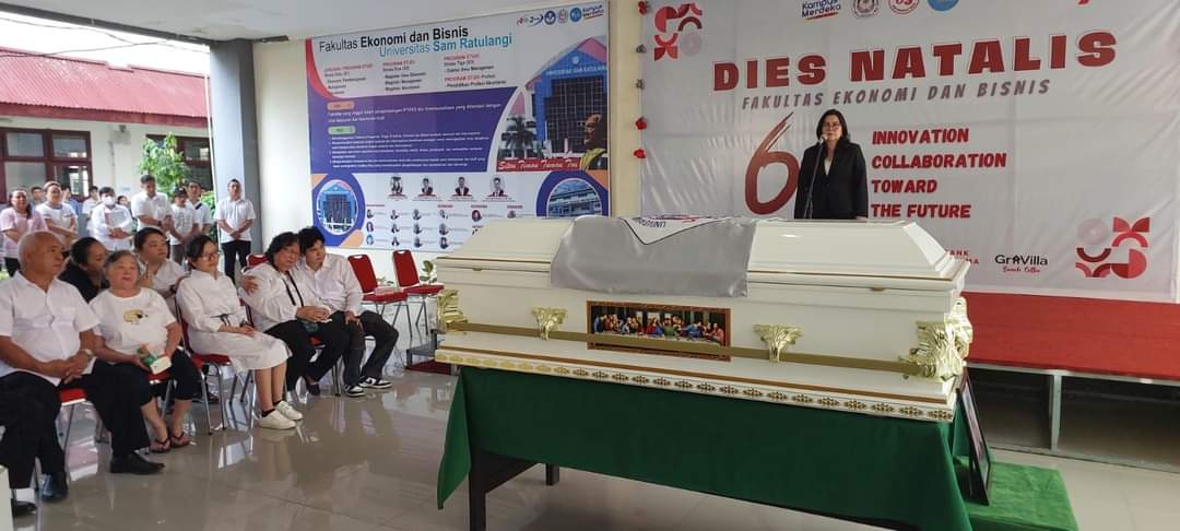 Ibadah Penghiburan Keluarga Besar Fakultas Ekonomi Dan Bisnis