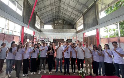 Sinergi Aksi Lingkungan dan Literasi Keuangan: PKL Pengabdian Kepada Masyarakat Akuntansi FEB UNSRAT di Tomohon