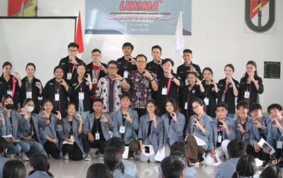 Latihan Kepemimpinan Manajemen Mahasiswa Akuntansi (LKMMA)